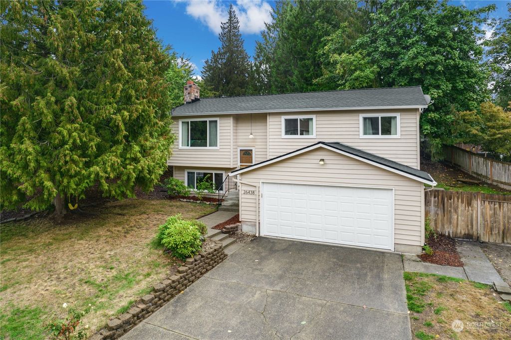 Photo of 26438 199th Place SE, Covington, WA 98042 (MLS # 2163291)