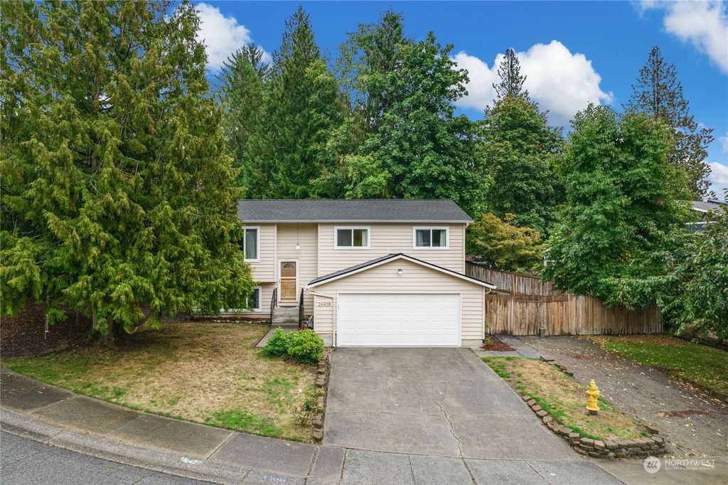Photo of 26438 199th Place SE, Covington, WA 98042 (MLS # 2163291)