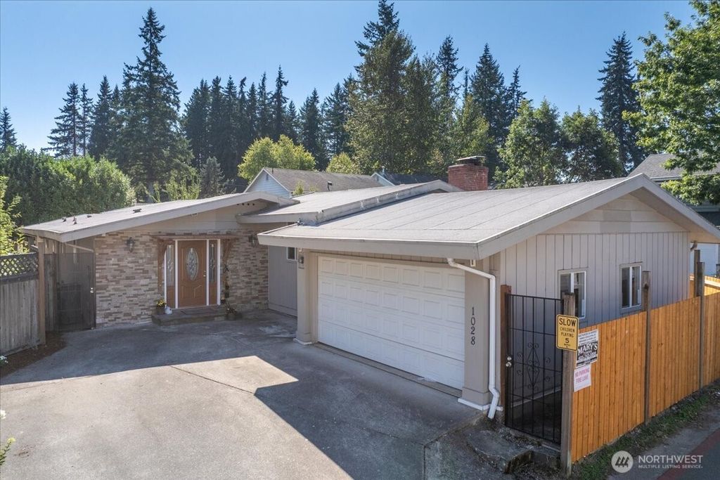 Photo of 1028 135th St SW Unit #29 St, Everett, WA 98204 (MLS # 2436554)