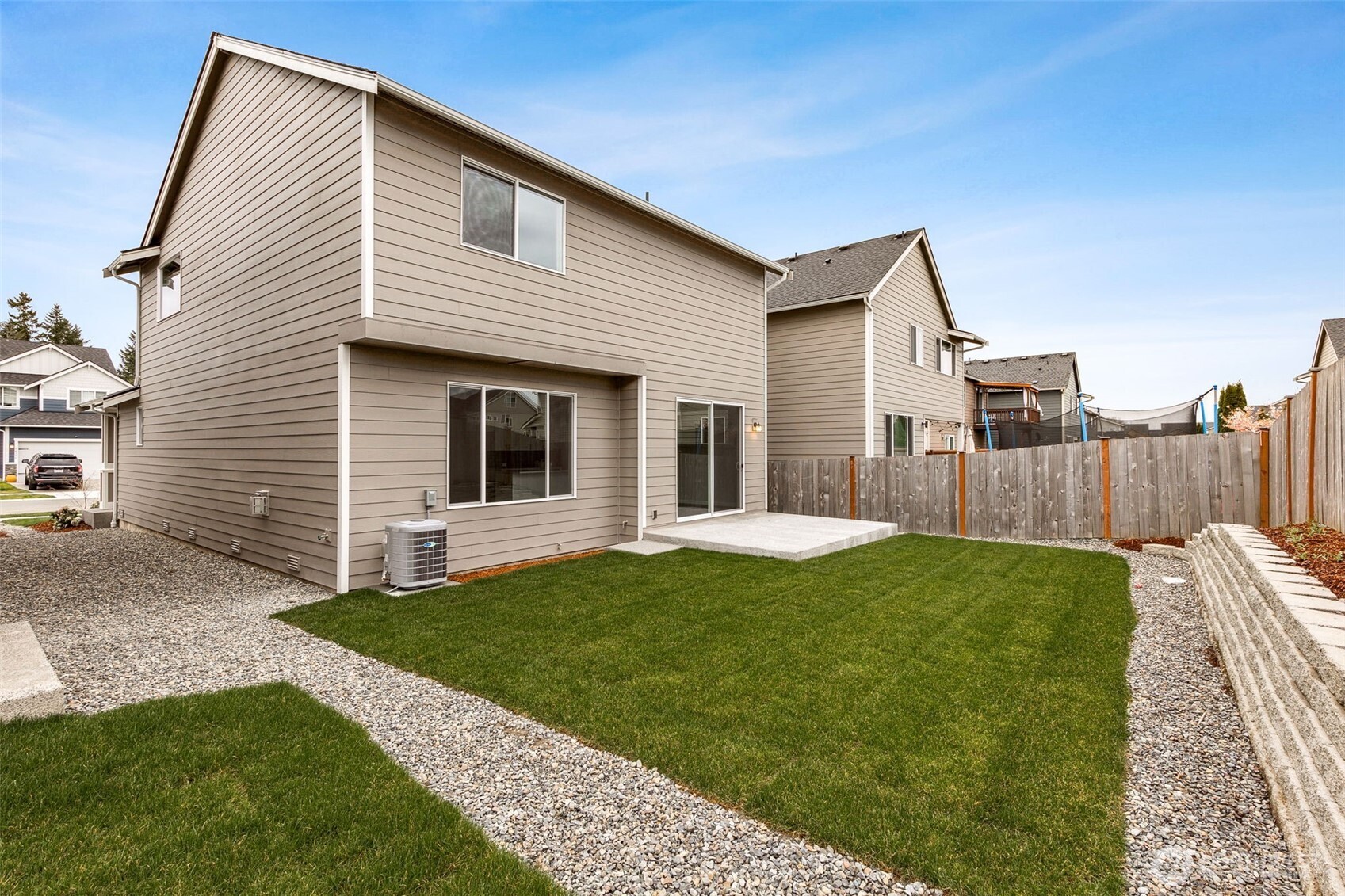 9419 Chief Leschi Street SE 7