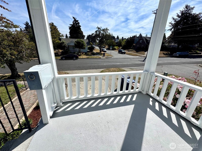 1202 N Proctor Street
