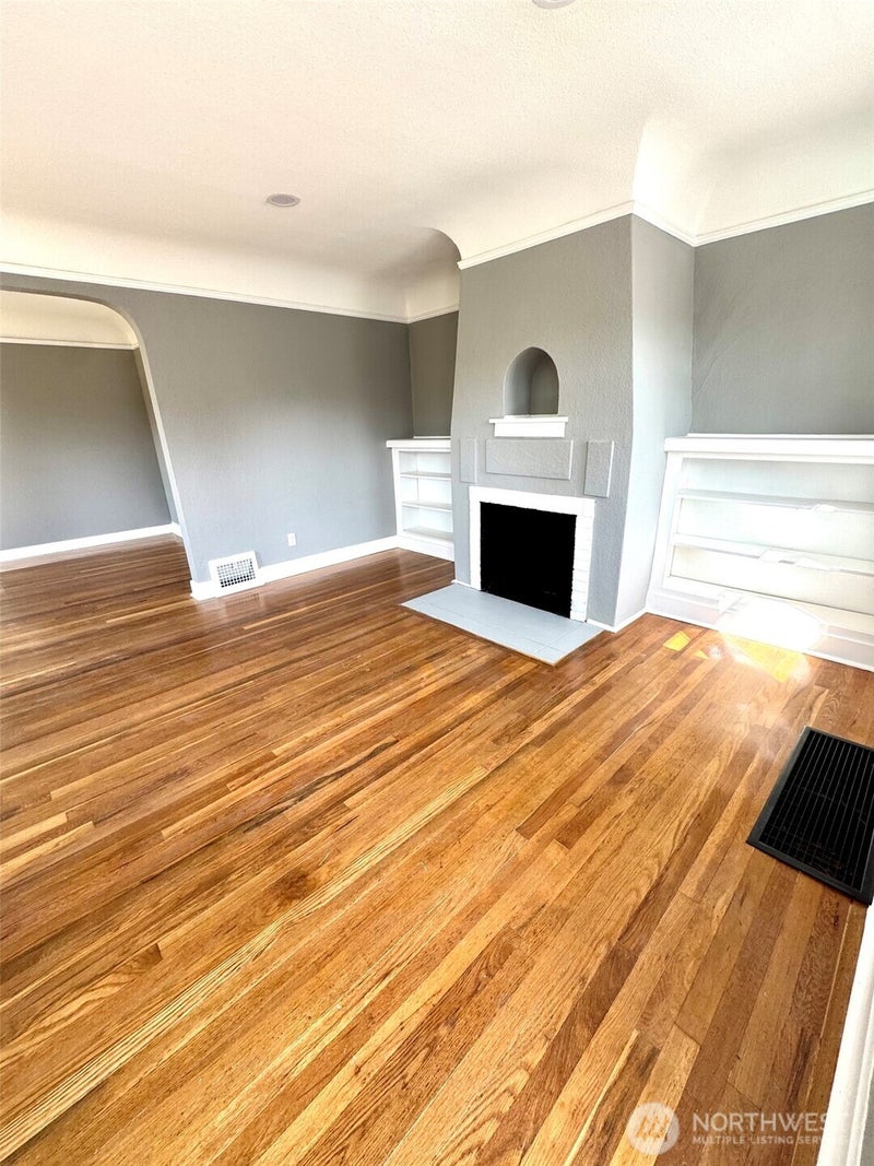1202 N Proctor Street