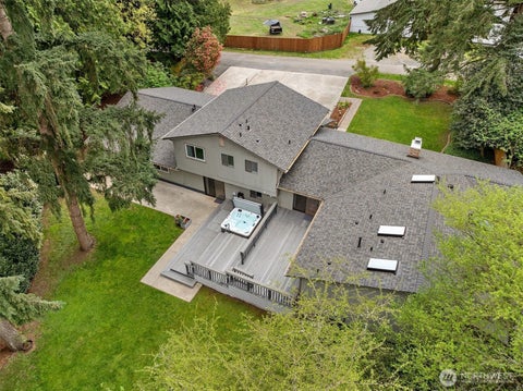 Photo of 17632 SE 123rd Place, Renton, WA 98059 (MLS # 2575330)