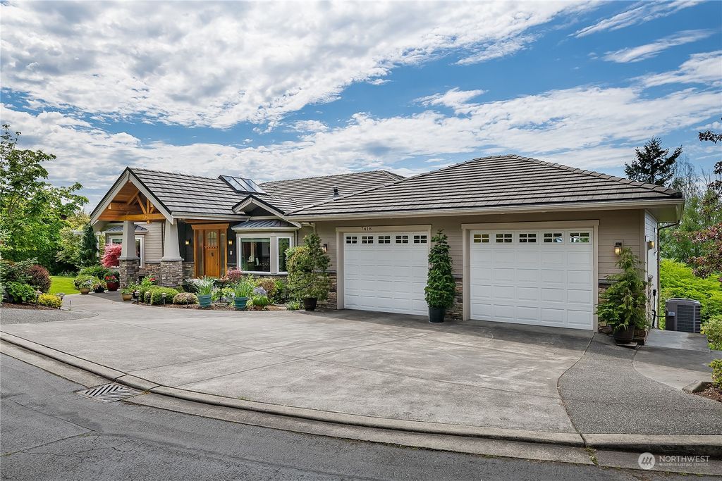 Photo of 7418 169th Place SW, Edmonds, WA 98026 (MLS # 2075851)