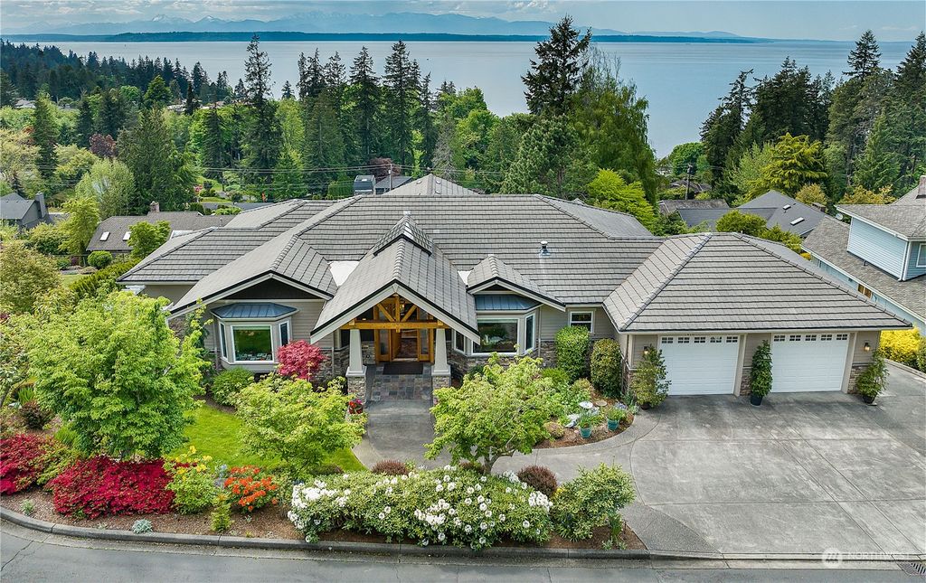 Photo of 7418 169th Place SW, Edmonds, WA 98026 (MLS # 2075851)