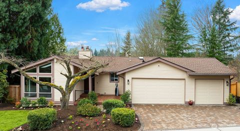 Photo of 2105 135th Place SE, Bellevue, WA 98005 (MLS # 2487668)