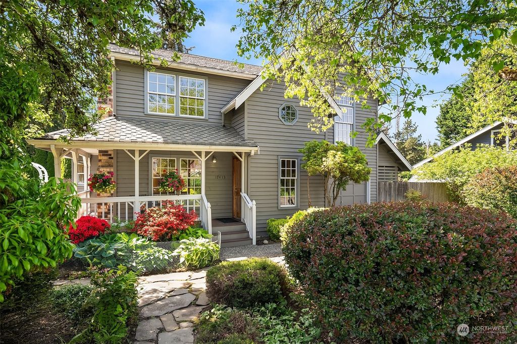 Photo of 17413 113th Avenue NE, Bothell, WA 98011 (MLS # 2217877)