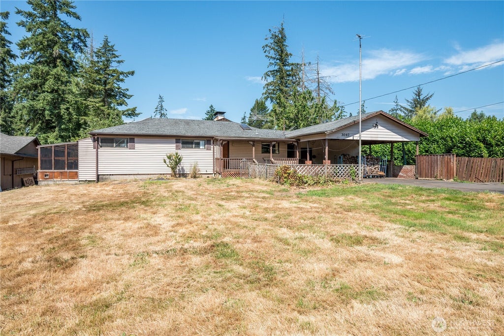 Photo of 3047 Lindsey Drive, Longview, WA 98632 (MLS # 2560239)