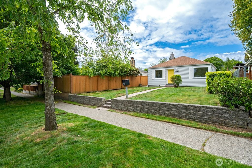Photo of 7929 34th Avenue SW, Seattle, WA 98126 (MLS # 2376476)