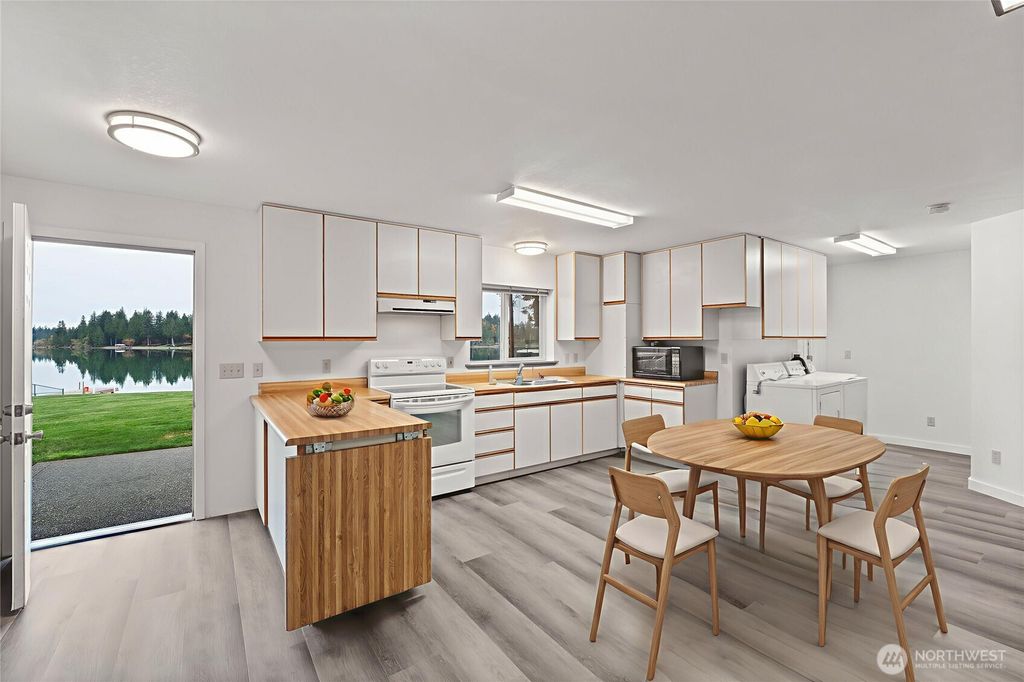 Photo of 4904 N Island Drive, Bonney Lake, WA 98391 (MLS # 2455416)