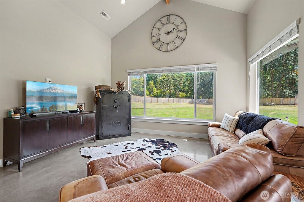 Photo of 2222 215th Street E, Spanaway, WA 98387 (MLS # 2577543)