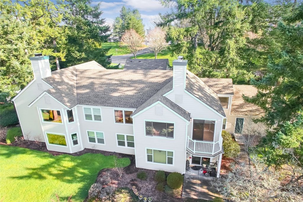 Photo of 4073 223rd Place SE #2022, Issaquah, WA 98029 (MLS # 2219866)