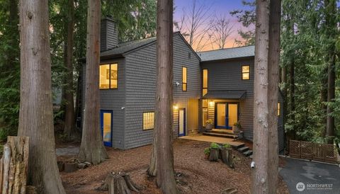 Photo of 9238 50th Place W, Mukilteo, WA 98275 (MLS # 2490475)