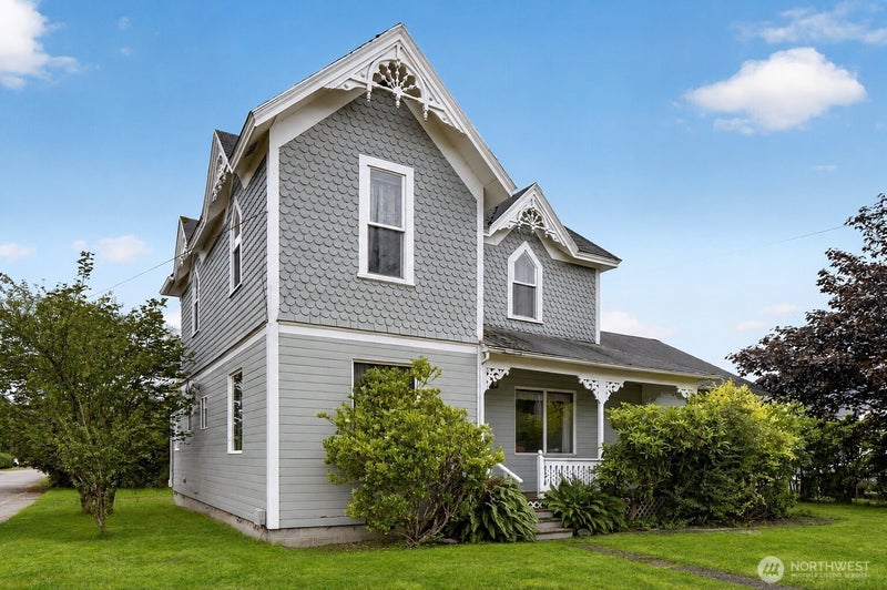 231 Spruce Street