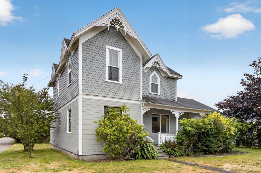 Photo of 231 Spruce Street, Ilwaco, WA 98624 (MLS # 2556574)