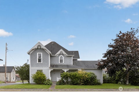 Photo of 231 Spruce Street, Ilwaco, WA 98624 (MLS # 2556574)