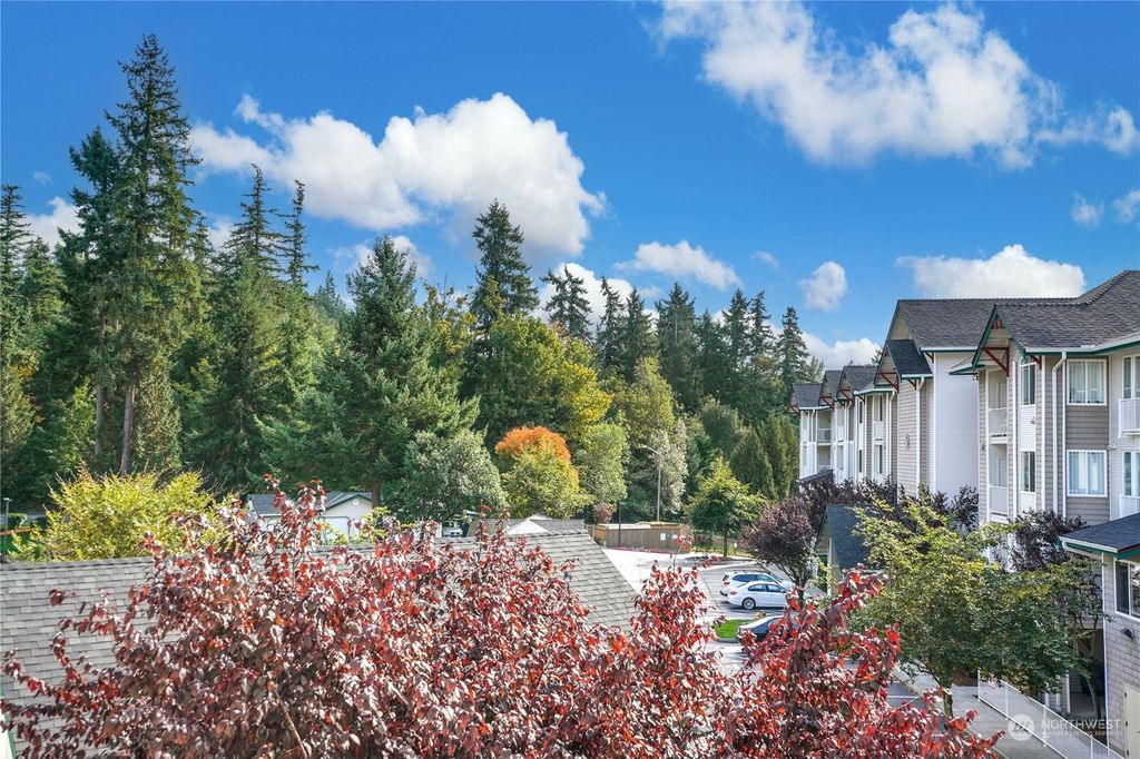 Photo of 13301 SE 79th Place #B301, Newcastle, WA 98059 (MLS # 2172756)