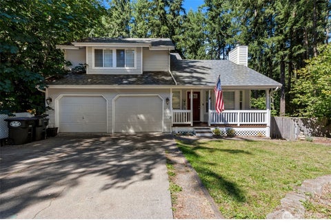 Photo of 22632 Echowood Lane SE, Yelm, WA 98597 (MLS # 2569256)