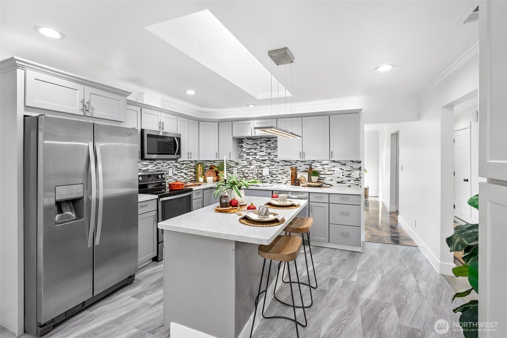 Photo of 8305 51st Avenue NE, Marysville, WA 98270 (MLS # 2584352)