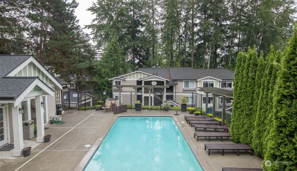 Photo of 11211 NE 128th Street #K204, Kirkland, WA 98034 (MLS # 2125230)