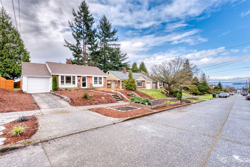 Photo of 3915 SW Rose Street, Seattle, WA 98136 (MLS # 2208868)