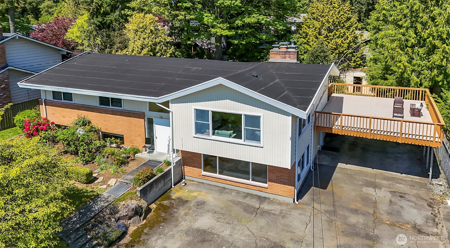 324 NW 195 Street