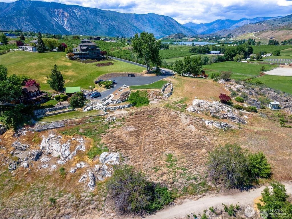 Photo of 410 Proctor Boulevard, Manson, WA 98831 (MLS # 2550692)