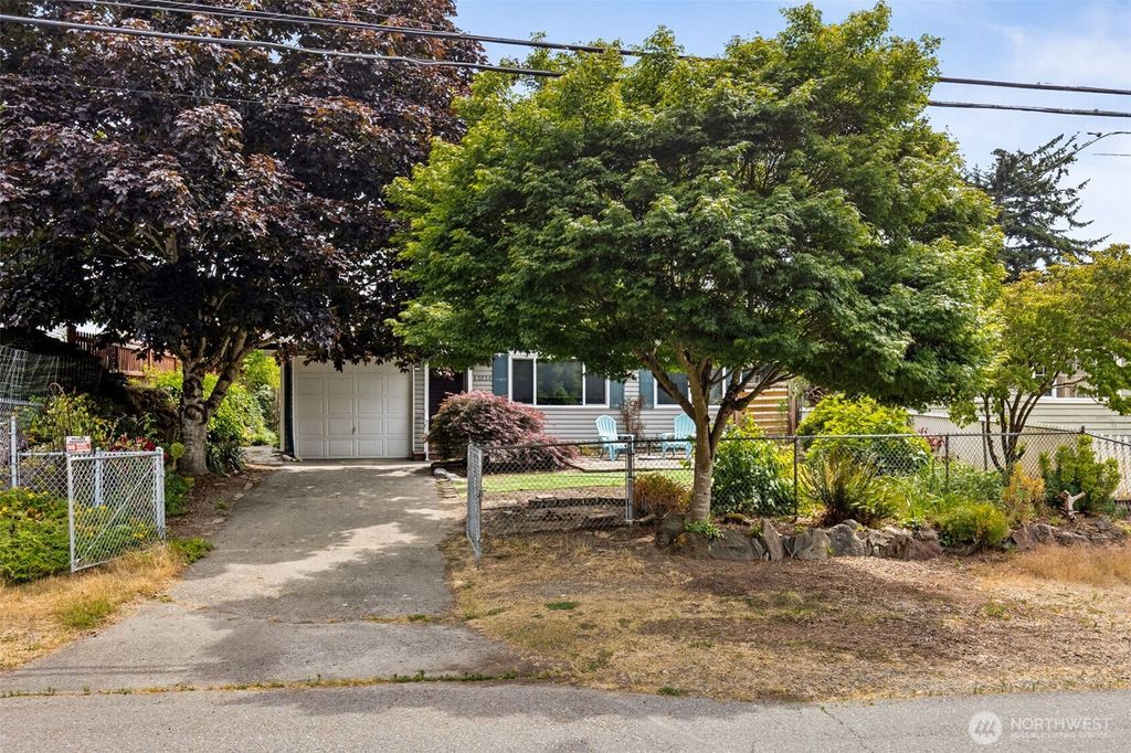 Photo of 11014 4th Avenue S, Seattle, WA 98168 (MLS # 2397155)