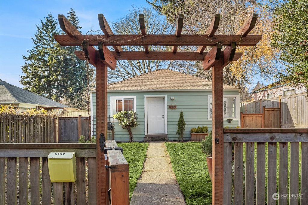 Photo of 8137 34th Avenue SW, Seattle, WA 98126 (MLS # 2314807)