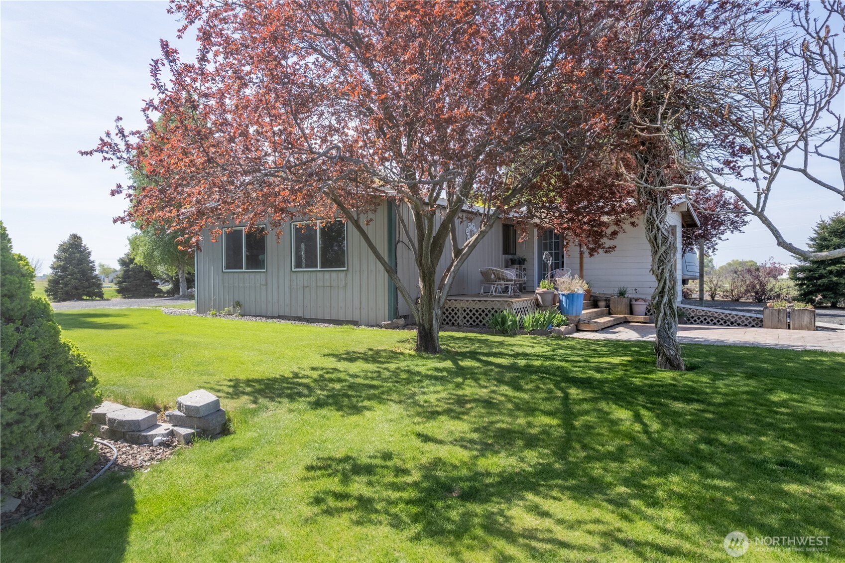 3095 E.5 NE
