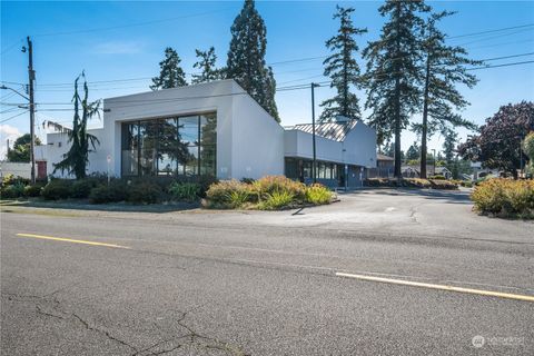 18525 Firlands Way N Shoreline WA 98133