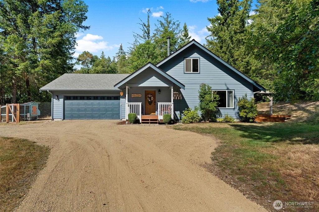 Photo of 20401 22nd Street SW, Lakebay, WA 98349 (MLS # 2574425)