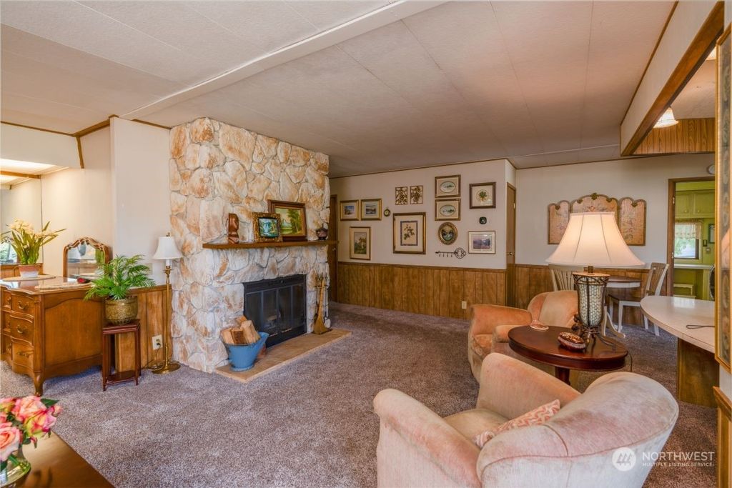 Photo of 23829 Rock Circle, Bothell, WA 98021 (MLS # 2141925)