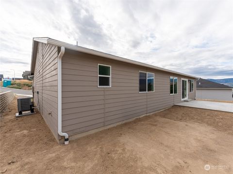 A home in East Wenatchee