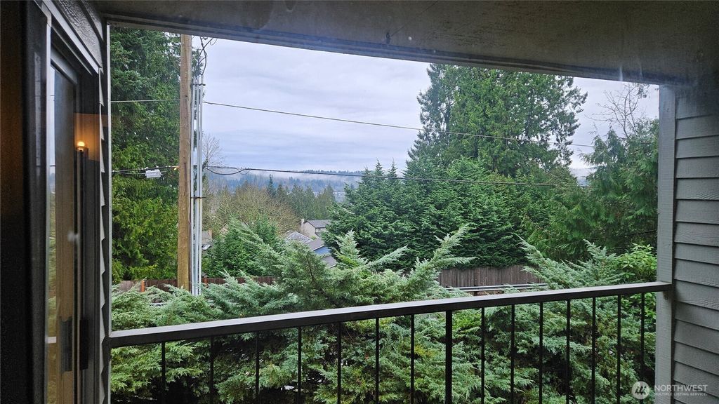 Photo of 4737 W Lake Sammamish Pkwy SE Pkwy #A208, Issaquah, WA 98027 (MLS # 2524079)