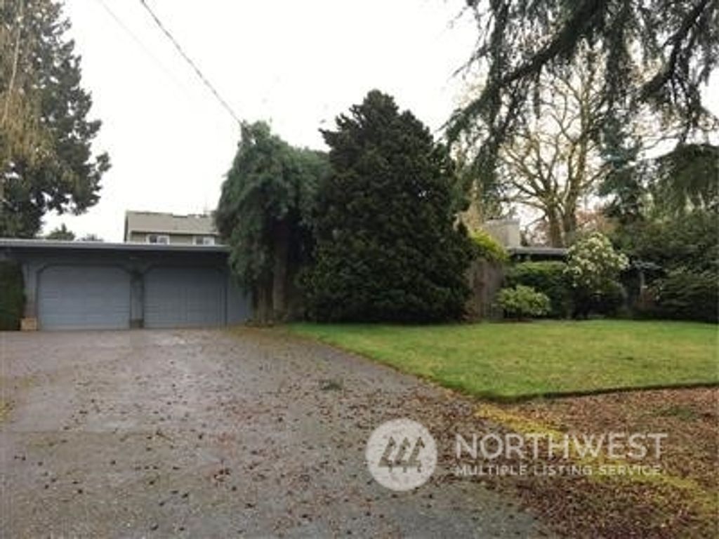 Photo of 11726 82nd Avenue NE, Kirkland, WA 98034 (MLS # 2058161)