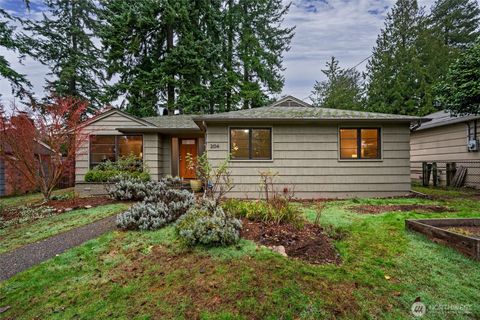 Photo of 204 NW 131st Street, Seattle, WA 98177 (MLS # 2458192)
