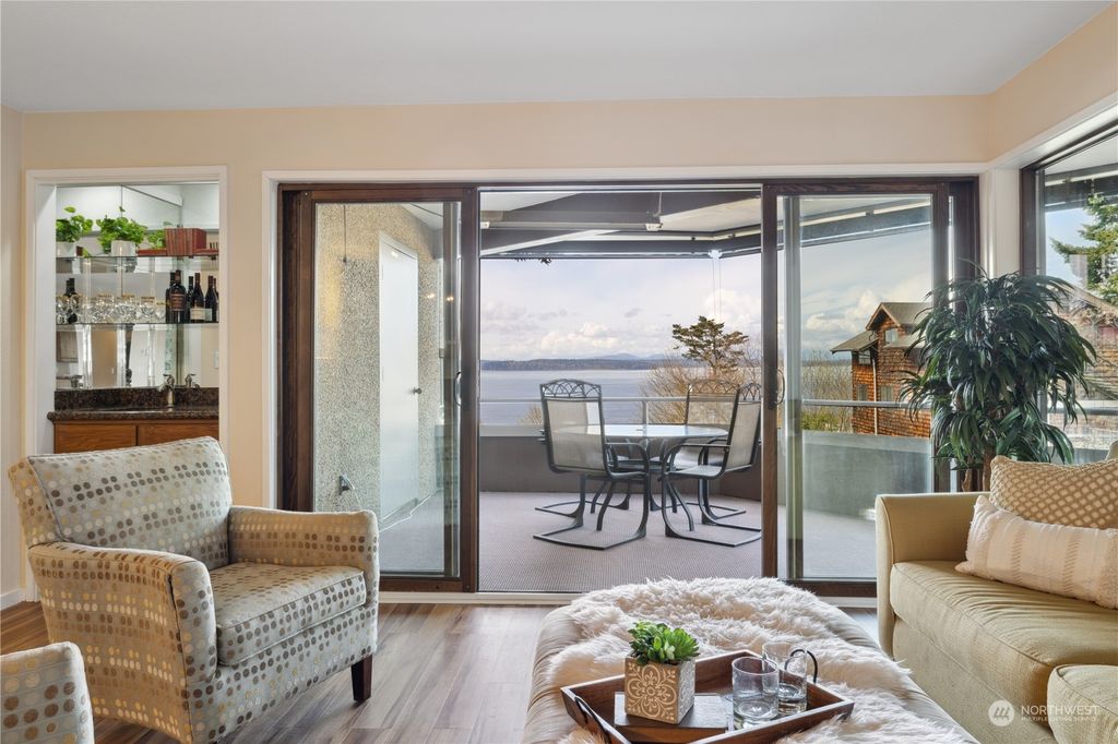 Photo of 7019 47th Avenue SW #6, Seattle, WA 98136 (MLS # 2218553)