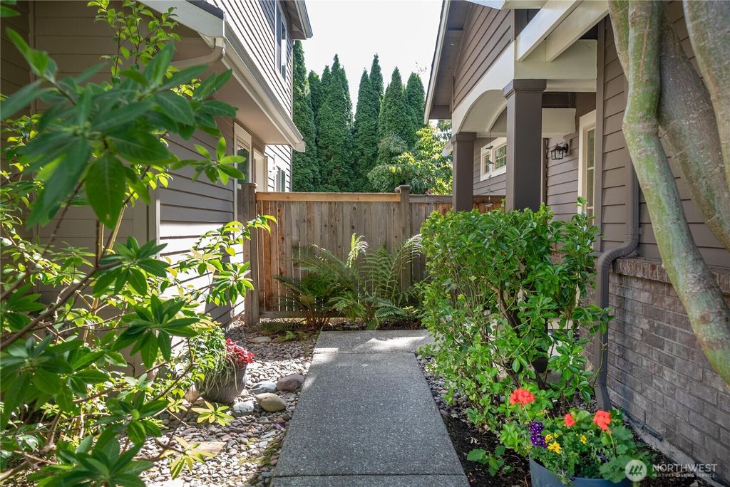 Photo of 15633 NE 95th Way #62, Redmond, WA 98052 (MLS # 2435366)