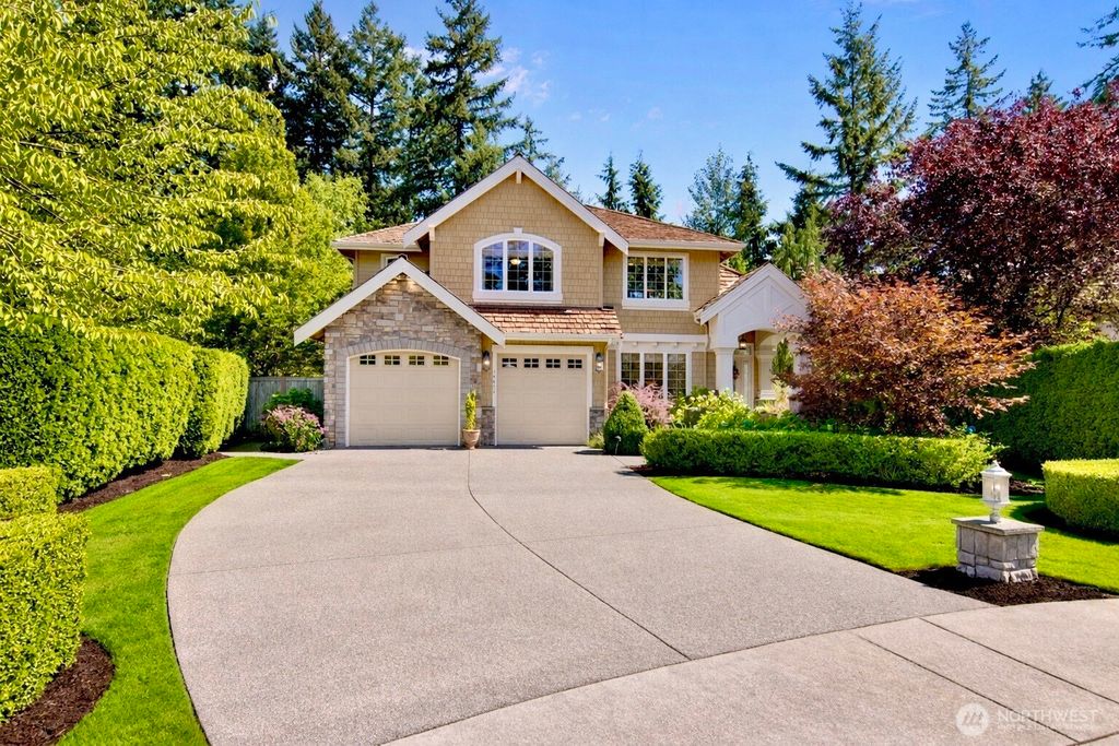 Photo of 14411 3rd Drive SE, Mill Creek, WA 98012 (MLS # 2539157)
