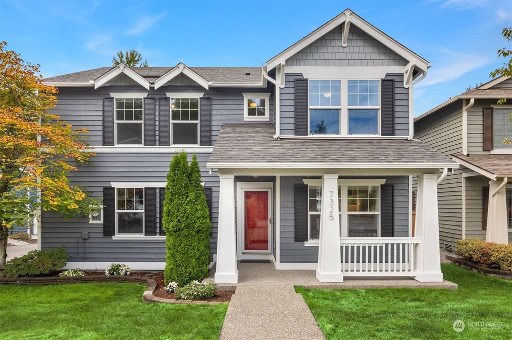 Photo of 7325 Silent Creek Avenue SE, Snoqualmie, WA 98065 (MLS # 2167595)
