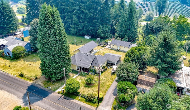 137 Damron Road