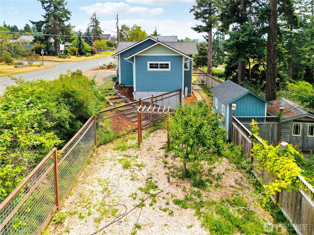 Photo of 1225 Cherry Street, Port Townsend, WA 98368 (MLS # 2525241)