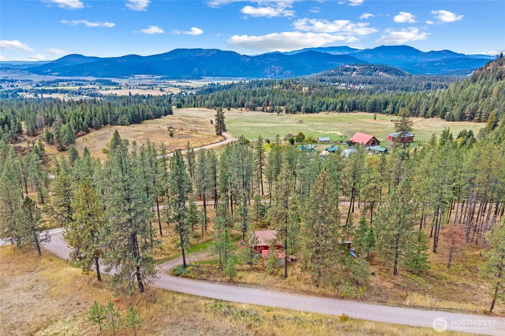 Photo of 2523 Ravens Way WAY, Chewelah, WA 99109 (MLS # 2591443)
