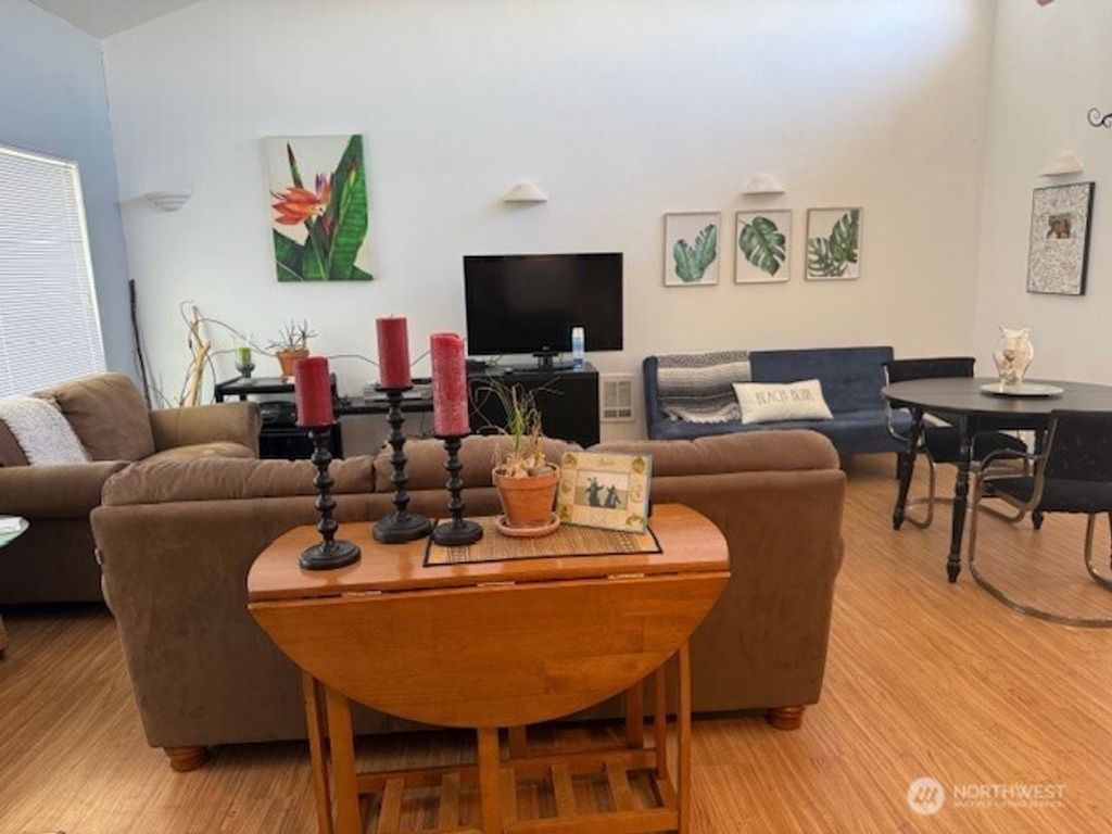 Photo of 1410 N Jetty Avenue SW, Ocean Shores, WA 98569 (MLS # 2495370)