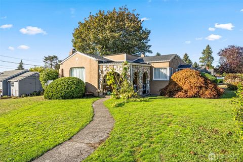 Photo of 101 S 58th Street, Tacoma, WA 98408 (MLS # 2439978)