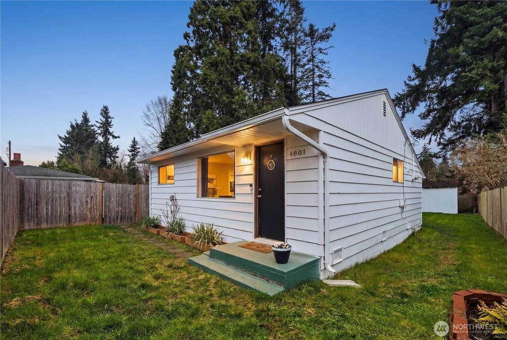 Photo of 4801 61st Street NE, Marysville, WA 98270 (MLS # 2569368)