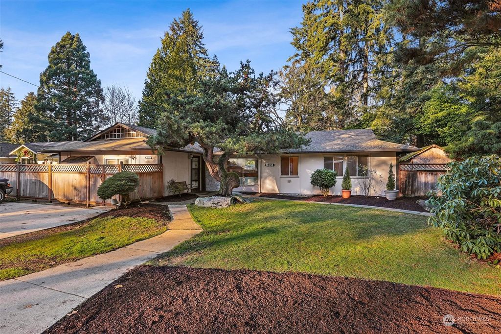 Photo of 14638 SE 22nd Street, Bellevue, WA 98007 (MLS # 2322623)