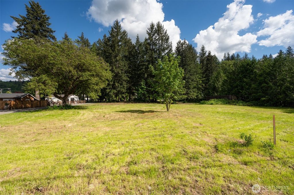 Photo of 20508 182nd Street Ct E, Orting, WA 98360 (MLS # 2526336)