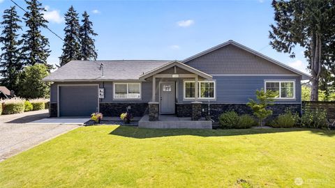 Photo of 11605 67th Avenue E, Puyallup, WA 98373 (MLS # 2533584)